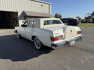 1979 Lincoln Versailles Versailles — photo 3