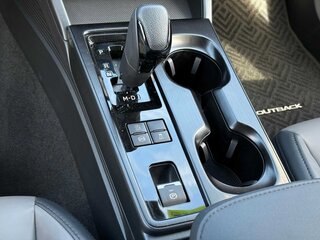 2026 Subaru Outback Premium — photo 16