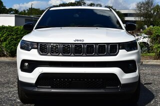 2025 Jeep Compass Latitude 4x4 — photo 5
