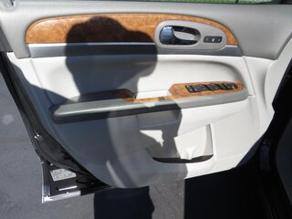 2011 Buick Enclave AWD 4dr CXL-1 — photo 10