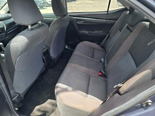 2019 Toyota Corolla LE — photo 10