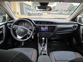 2019 Toyota Corolla LE — photo 6