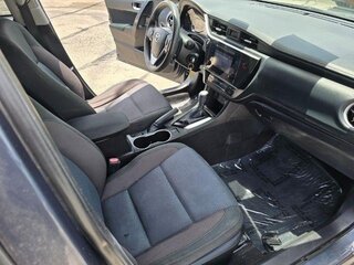 2019 Toyota Corolla LE — photo 8