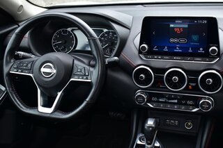 2024 Nissan Sentra SR CVT — photo 7