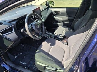 2022 Toyota Corolla Hybrid LE — photo 7