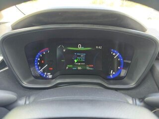2022 Toyota Corolla Hybrid LE — photo 11