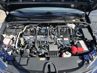 2022 Toyota Corolla Hybrid LE — photo 15