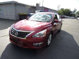 2014 Nissan Altima 4dr Sdn I4 2.5 SV — photo 2