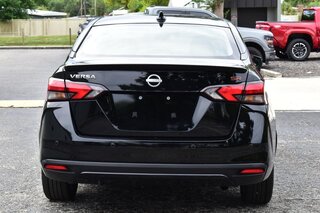 2024 Nissan Versa SR CVT — photo 4