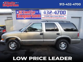 2001 Chevrolet Blazer 4dr 4WD LT — photo 1