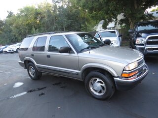 2001 Chevrolet Blazer 4dr 4WD LT — photo 4