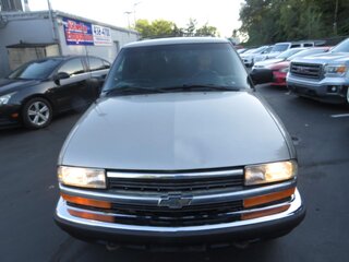 2001 Chevrolet Blazer 4dr 4WD LT — photo 3