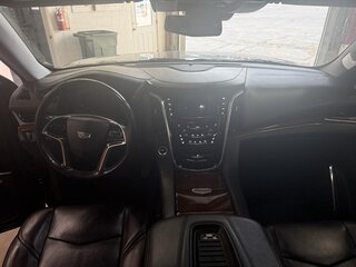 2020 Cadillac Escalade 4WD 4dr Luxury with Chrome wheels — photo 12