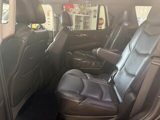 2020 Cadillac Escalade 4WD 4dr Luxury with Chrome wheels — photo 20