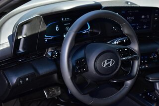 2026 Hyundai Elantra SEL Sport Sedan — photo 13