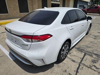 2021 Toyota Corolla Hybrid LE — photo 4