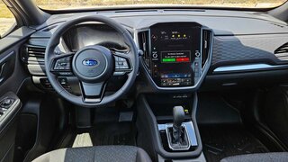 2025 Subaru Forester Premium Hybrid — photo 12