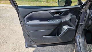 2025 Subaru Forester Premium Hybrid — photo 13