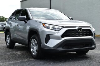 2024 Toyota Rav4 LE FWD (Natl) — photo 6