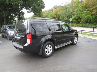 2010 Nissan Pathfinder 4WD 4dr V6 SE — photo 7