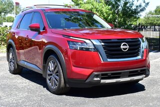 2023 Nissan Pathfinder SL 2WD — photo 6