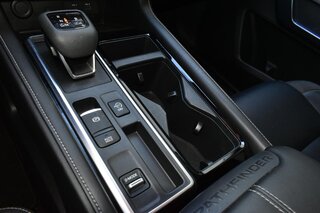 2023 Nissan Pathfinder SL 2WD — photo 19