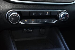 2025 Nissan Altima SV FWD — photo 16