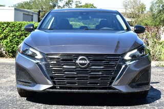 2025 Nissan Altima SV FWD — photo 5