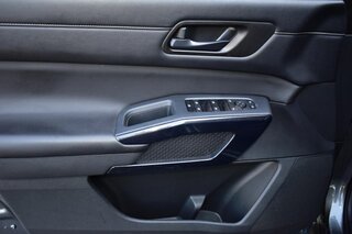 2024 Nissan Pathfinder SV 2WD — photo 16