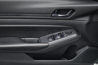 2023 Nissan Altima 2.5 S Sedan — photo 13