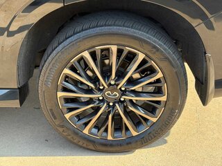 2025 Infiniti QX80 AUTOGRAPH — photo 9