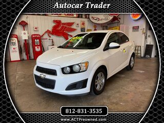 2015 Chevrolet Sonic 4dr Sdn Auto LT — photo 1