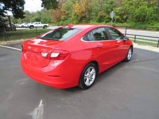 2017 Chevrolet Cruze 4dr Sdn 1.4L LT w/1SD — photo 7
