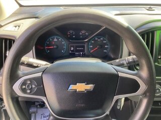 2018 Chevrolet Colorado WT — photo 11
