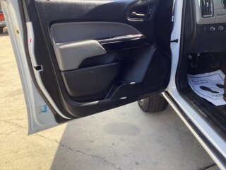 2018 Chevrolet Colorado WT — photo 9