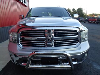 2014 Ram 1500 SLT Quad Cab 4WD — photo 10