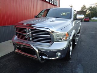 2014 Ram 1500 SLT Quad Cab 4WD — photo 1
