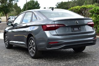 2024 Volkswagen Jetta S Auto — photo 3