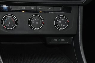 2024 Volkswagen Jetta S Auto — photo 15