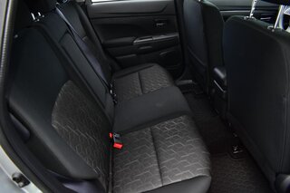 2026 Mitsubishi Outlander Sport 2.0 ES AWD — photo 11
