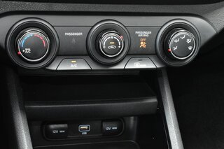 2023 Kia FORTE LXS IVT — photo 15