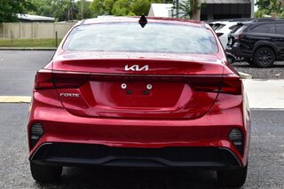 2023 Kia FORTE LXS IVT — photo 4