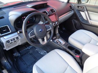 2018 Subaru Forester 2.5i Premium PZEV CVT — photo 2