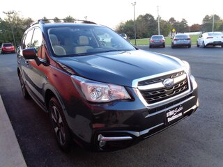2018 Subaru Forester 2.5i Premium PZEV CVT — photo 4