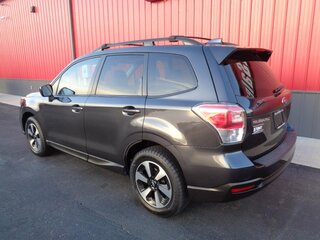 2018 Subaru Forester 2.5i Premium PZEV CVT — photo 7