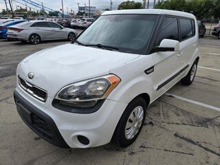 2013 Kia Soul LL — photo 1