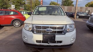 2011 Ford Escape XLT — photo 4