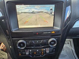2017 Ford Explorer XLT — photo 15