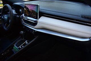 2025 Jeep Compass Limited 4x4 — photo 14