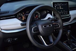 2025 Jeep Compass Limited 4x4 — photo 16